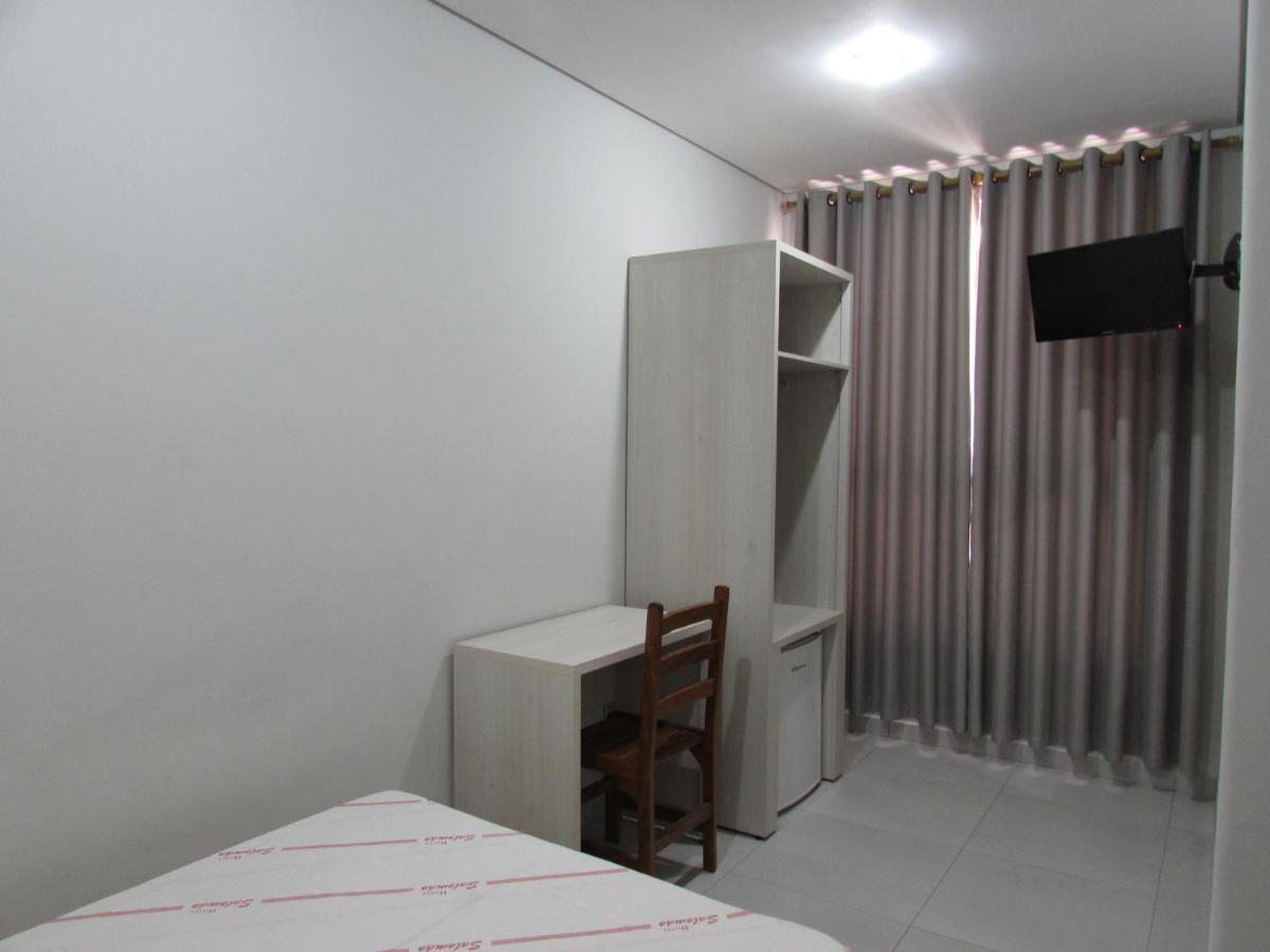 Hotel Salomao - Proximo A 25 De Marco, Bom Retiro, Bras E Rua Santa Efigenia, A 2 Minutos Do Mirante Sampa Sky E Pista De Skate Anhangabau サンパウロ エクステリア 写真