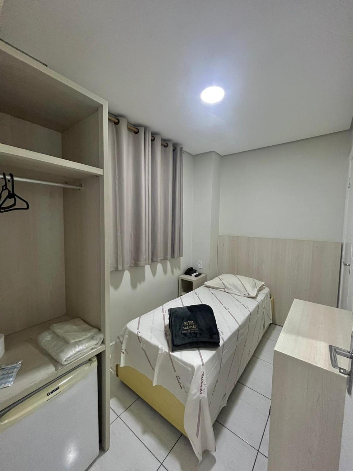 Hotel Salomao - Proximo A 25 De Marco, Bom Retiro, Bras E Rua Santa Efigenia, A 2 Minutos Do Mirante Sampa Sky E Pista De Skate Anhangabau サンパウロ エクステリア 写真