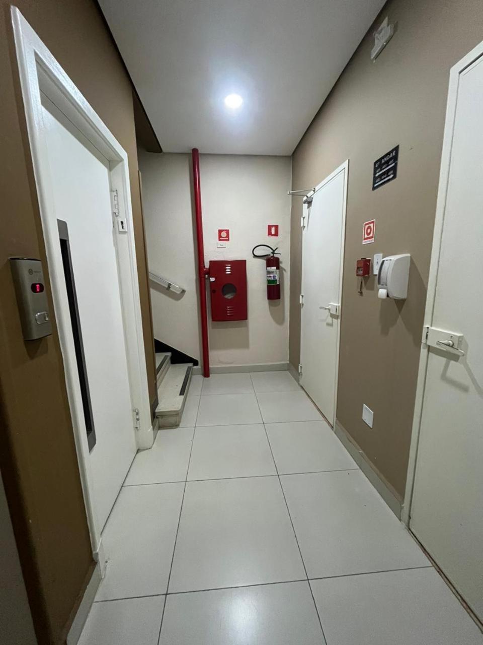 Hotel Salomao - Proximo A 25 De Marco, Bom Retiro, Bras E Rua Santa Efigenia, A 2 Minutos Do Mirante Sampa Sky E Pista De Skate Anhangabau サンパウロ エクステリア 写真